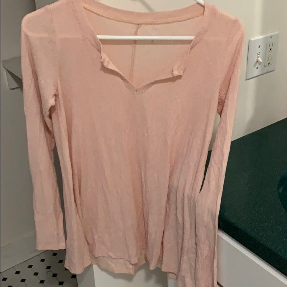 pink hollister tee shirt